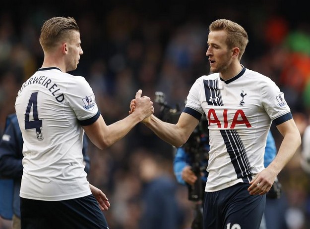 过度外显的 过度外显的